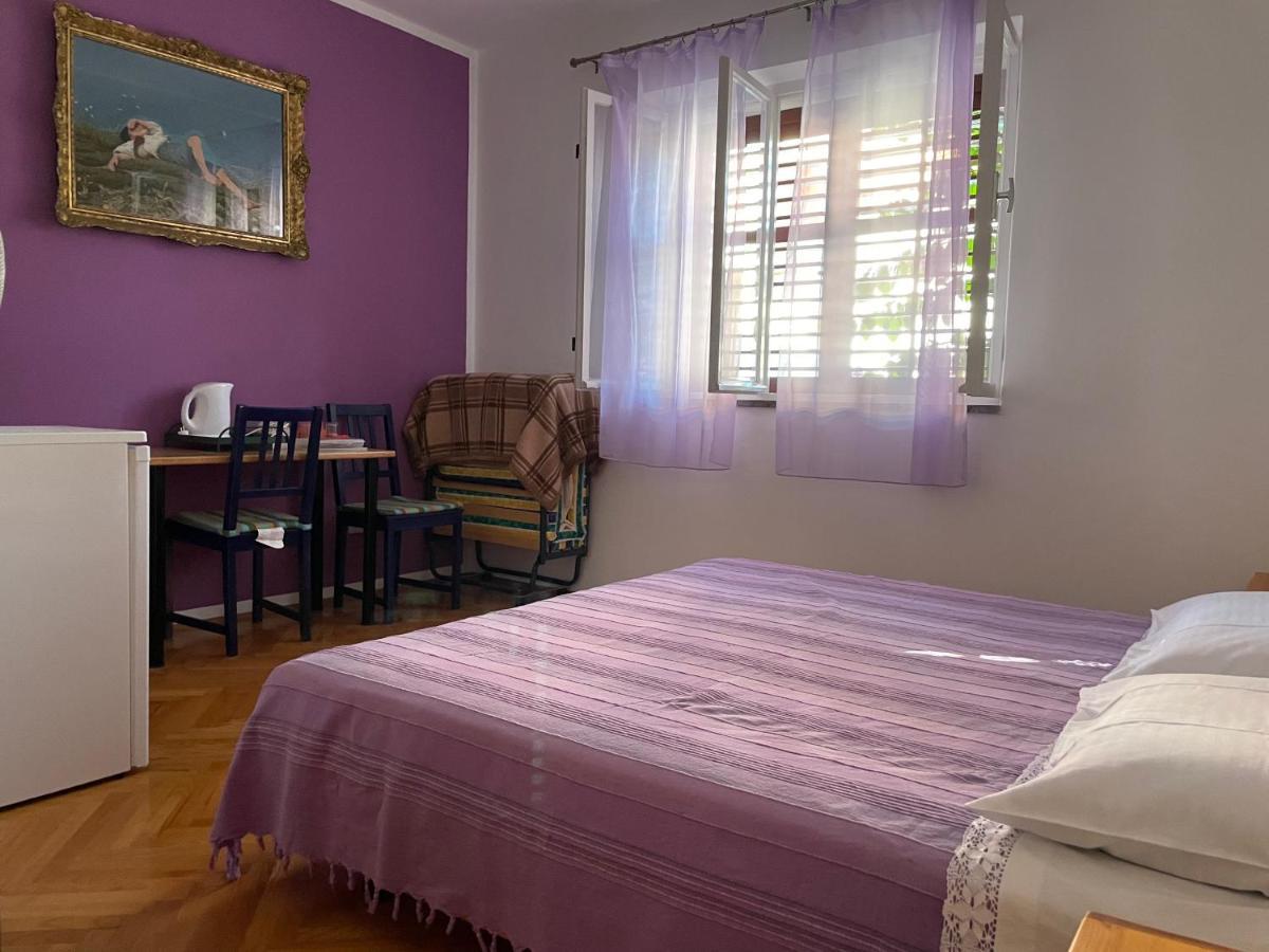 Hvar Guesthouse - Double Bedroom With Private Bathroom Jelsa  Exterior foto
